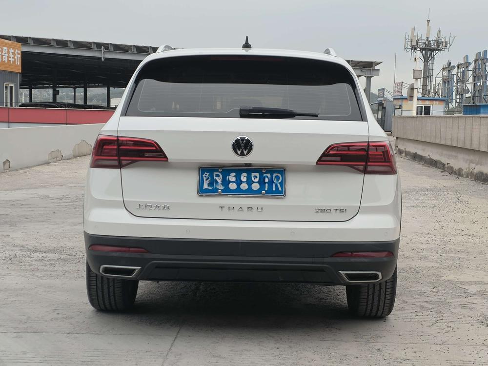 Volkswagen Tharu