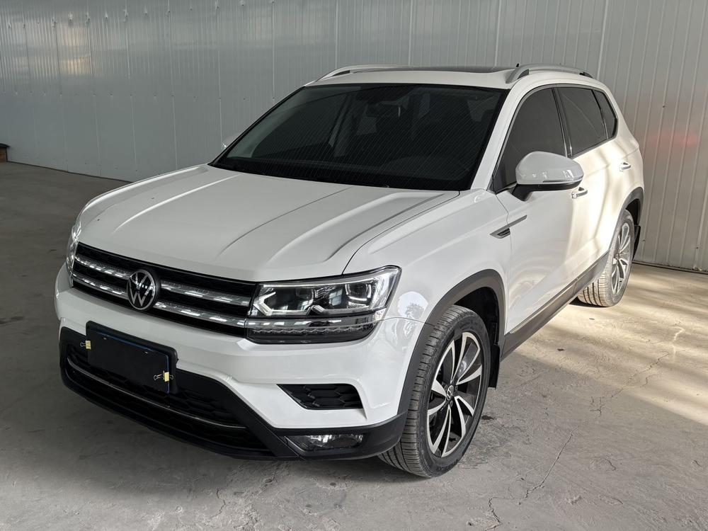 Volkswagen Tharu