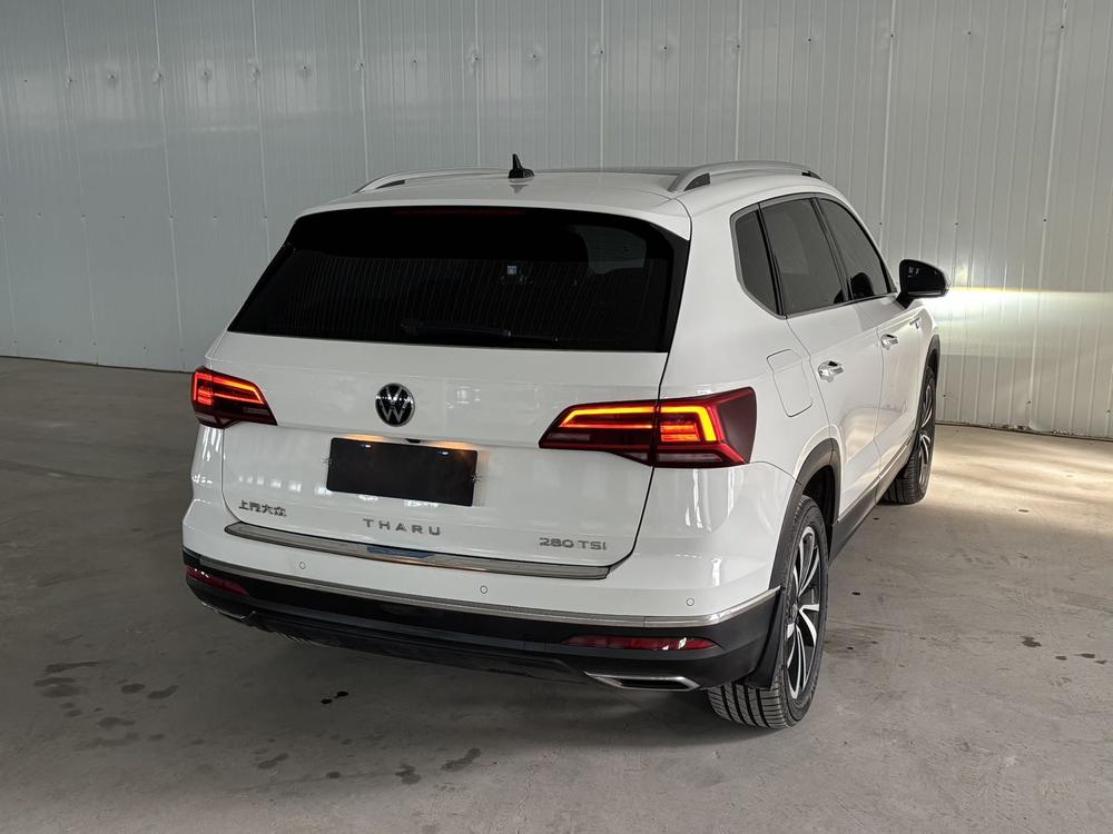 Volkswagen Tharu