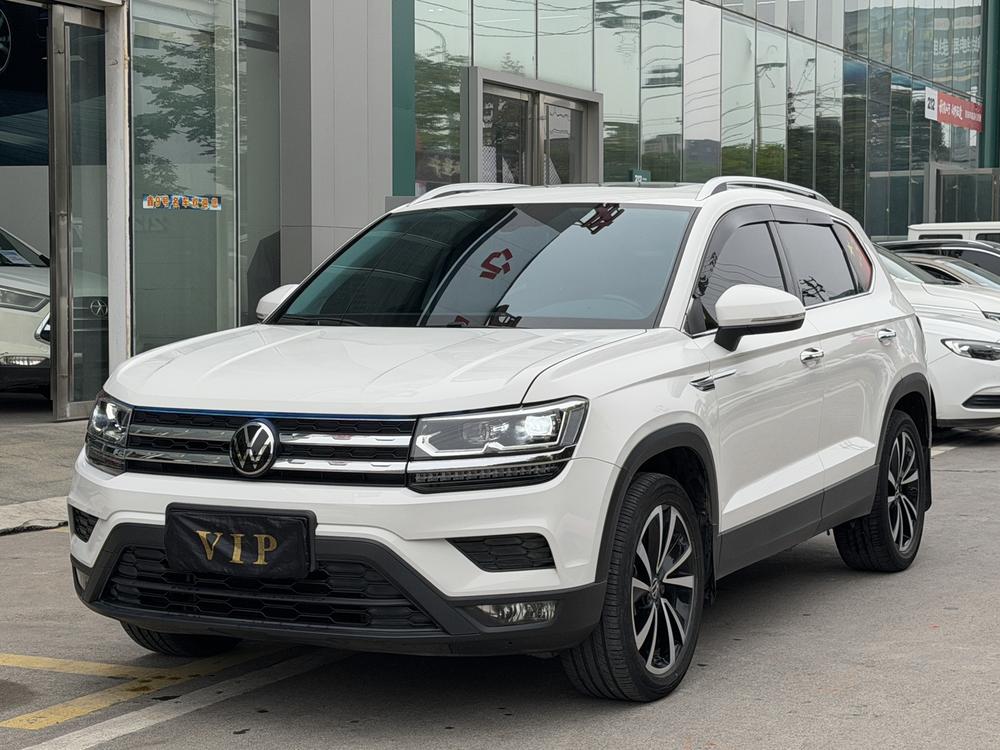 Volkswagen Tharu