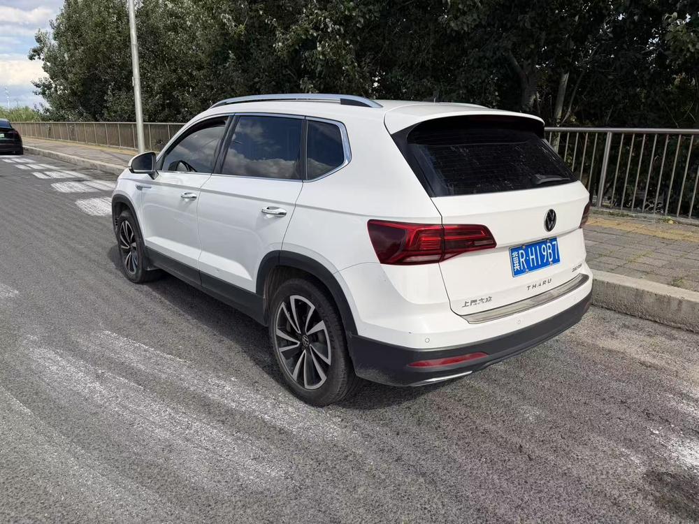 Volkswagen Tharu