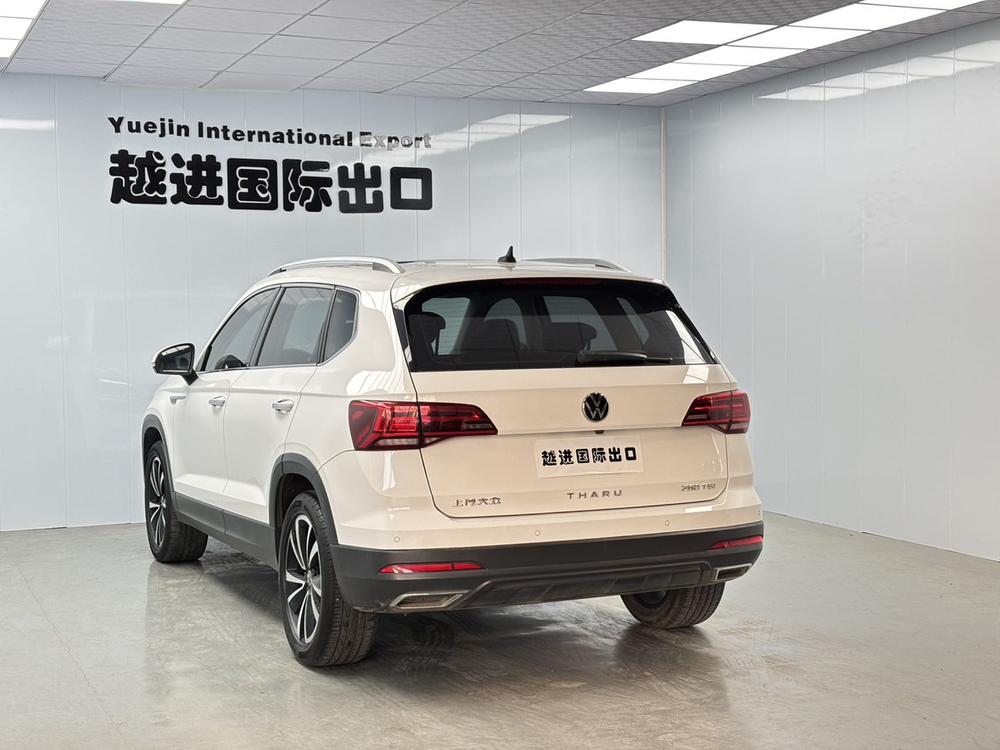 Volkswagen Tharu