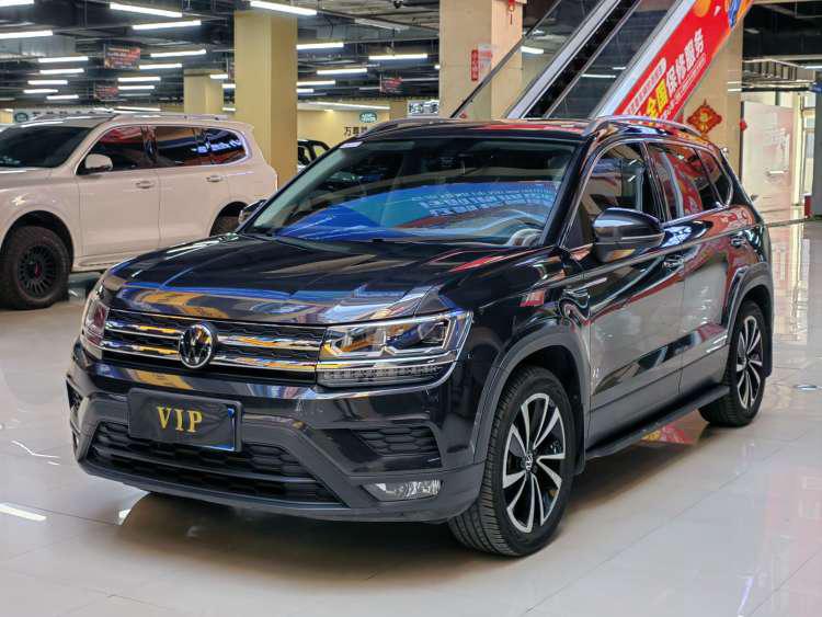 Volkswagen Tharu