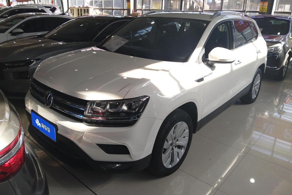 Volkswagen Tharu