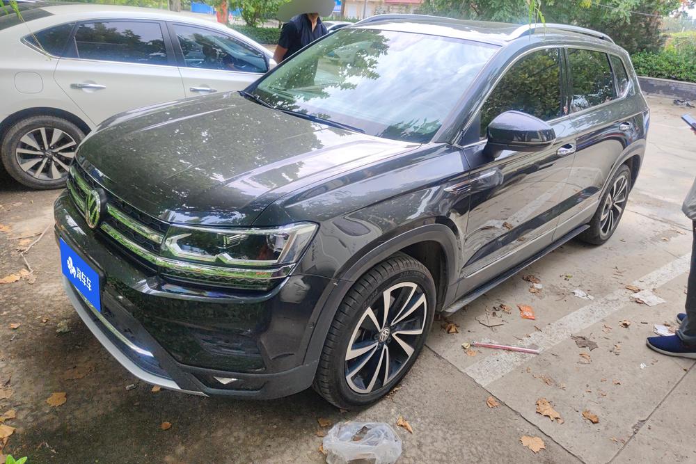 Volkswagen Tharu