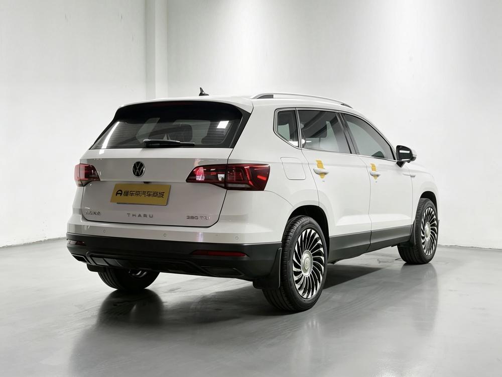 Volkswagen Tharu