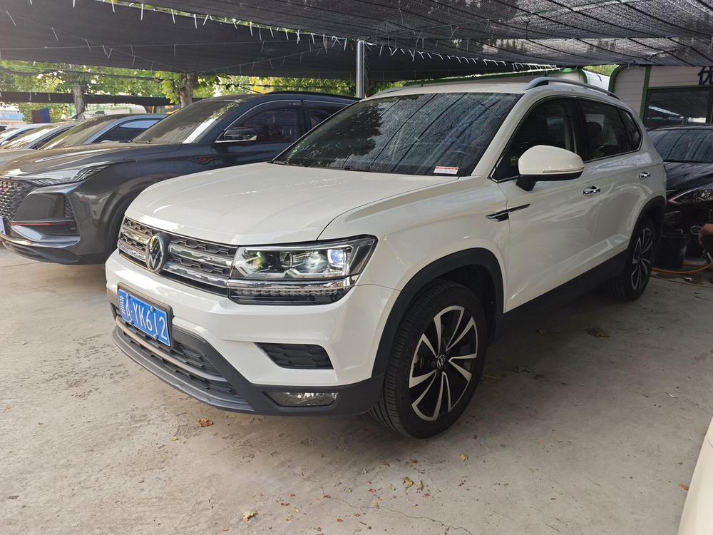 Volkswagen Tharu