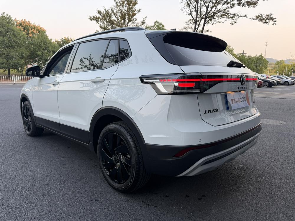 Volkswagen Tharu