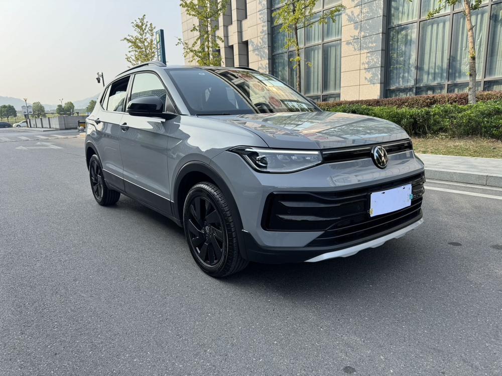 Volkswagen Tharu