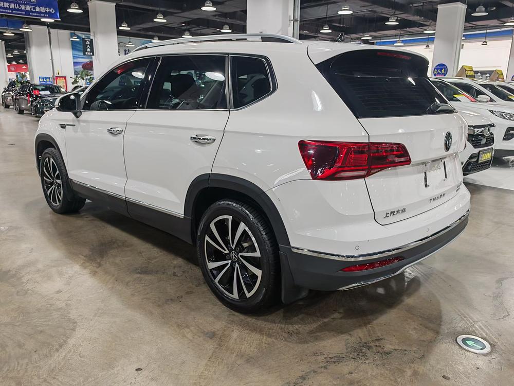 Volkswagen Tharu