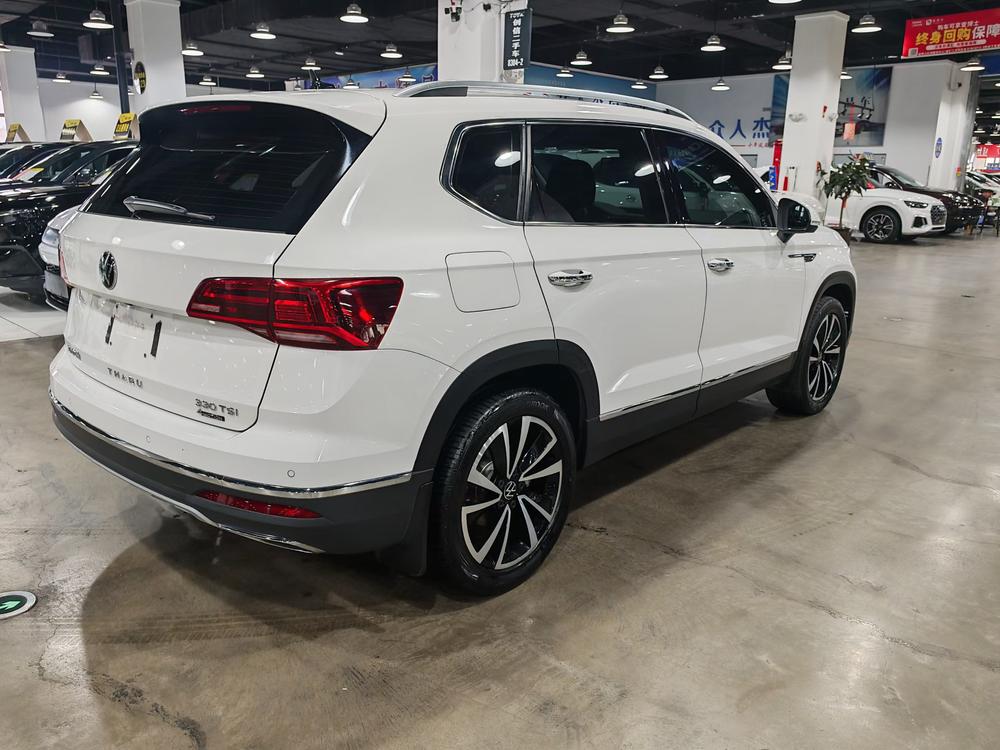 Volkswagen Tharu