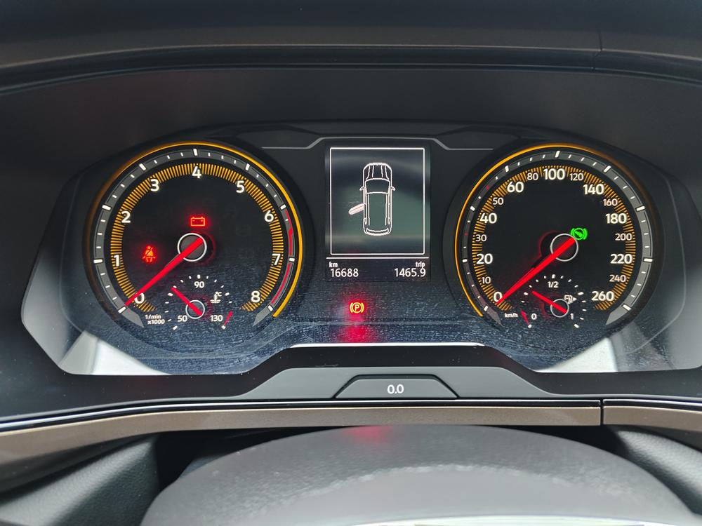 Volkswagen Tharu