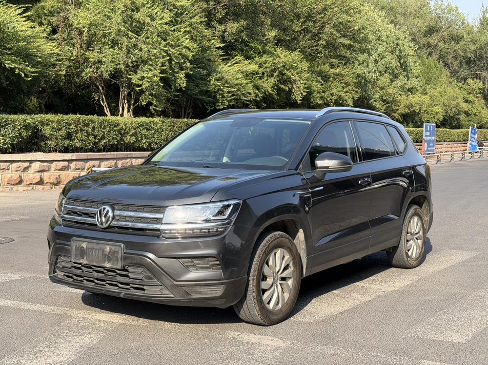 Volkswagen Tharu