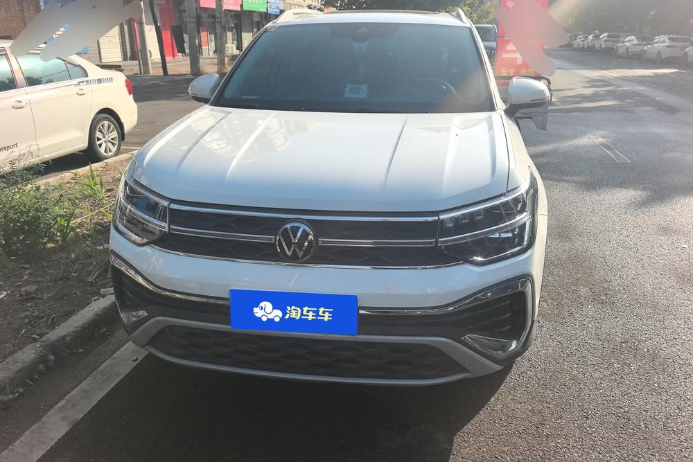 Volkswagen Tharu