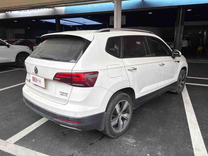 Volkswagen Tharu