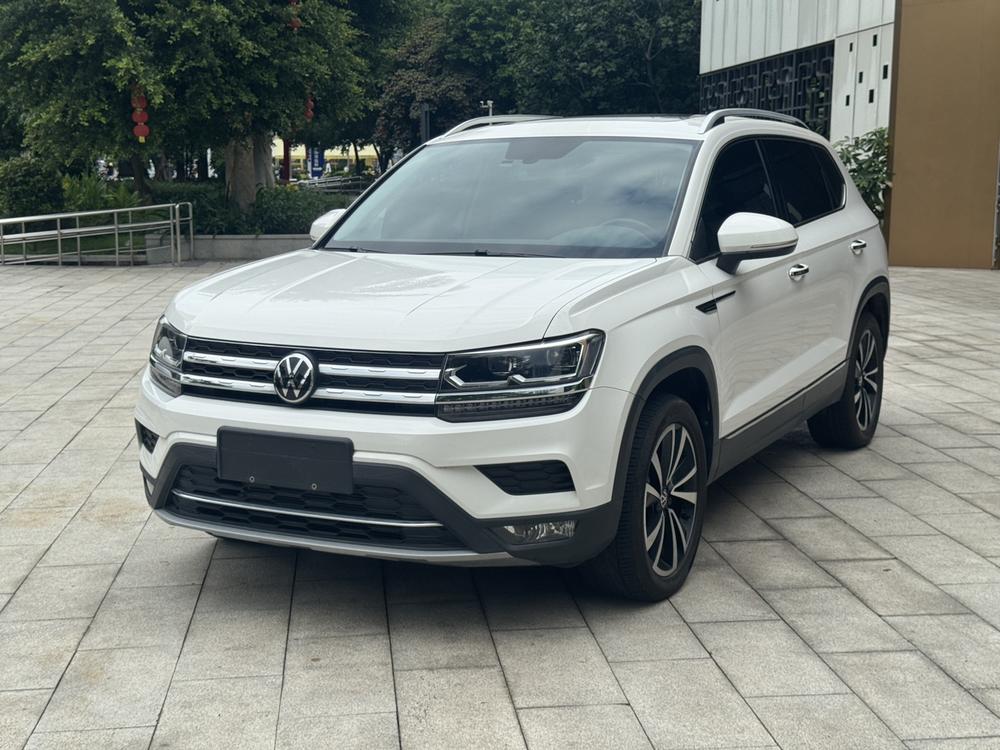 Volkswagen Tharu