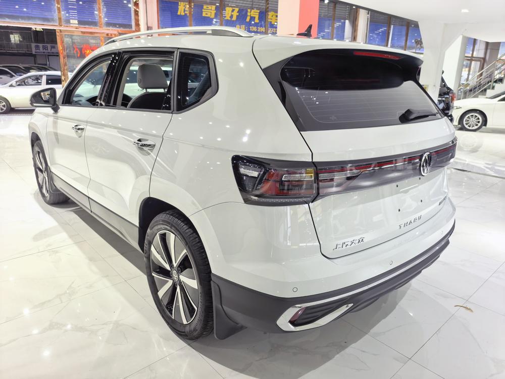 Volkswagen Tharu