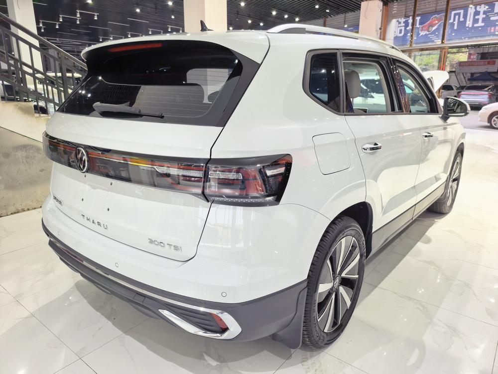 Volkswagen Tharu
