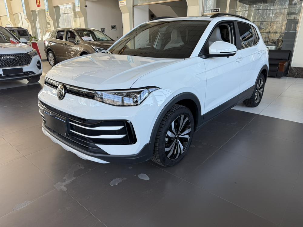 Volkswagen Tharu