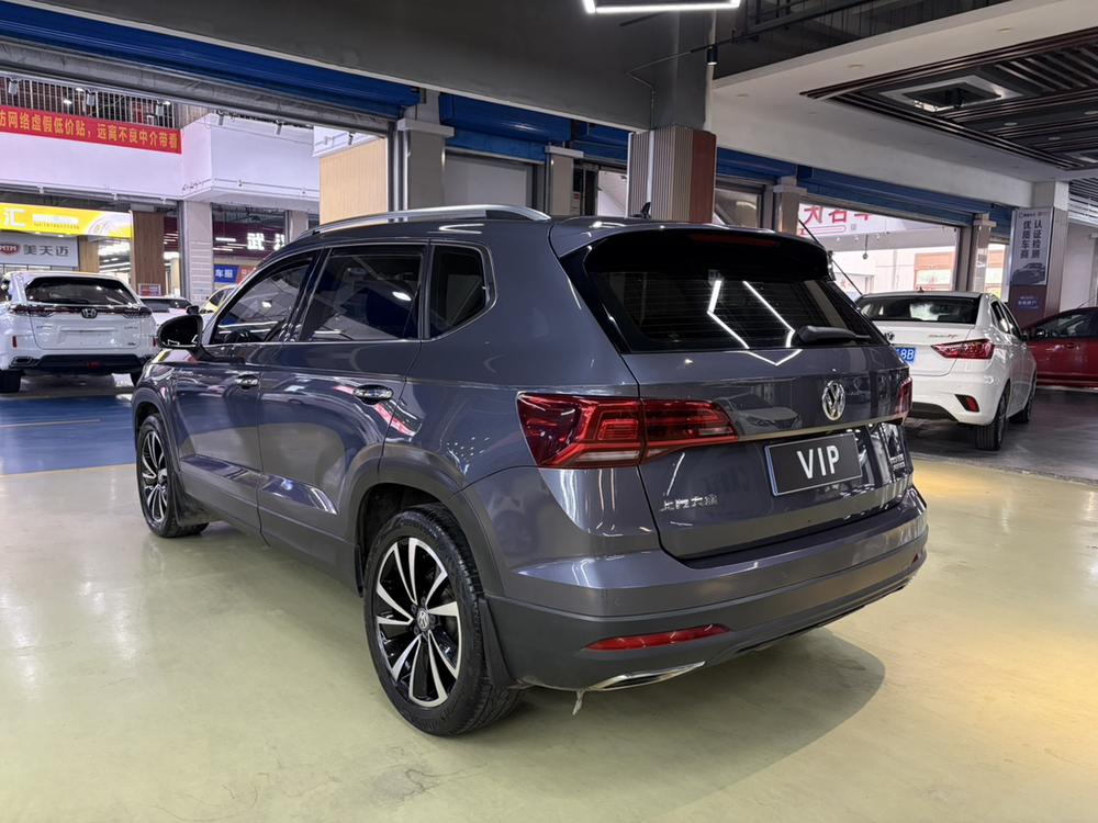 Volkswagen Tharu