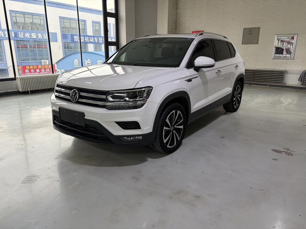 Volkswagen Tharu