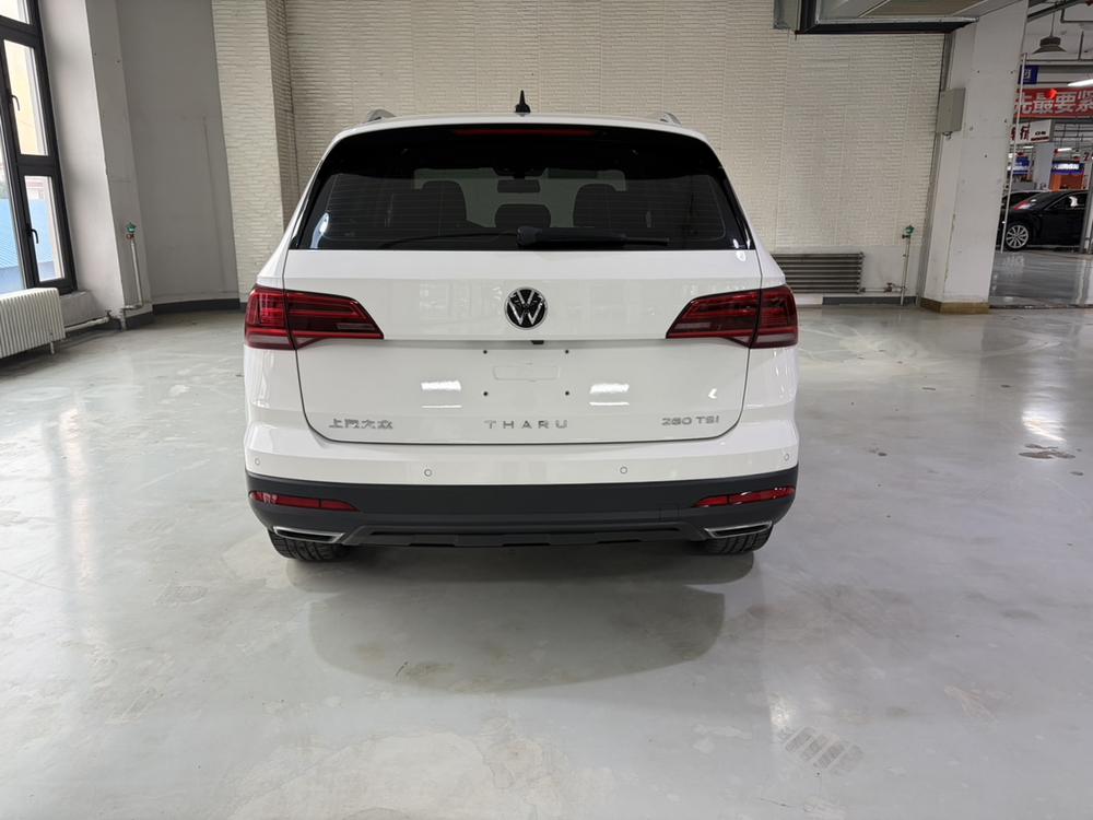 Volkswagen Tharu