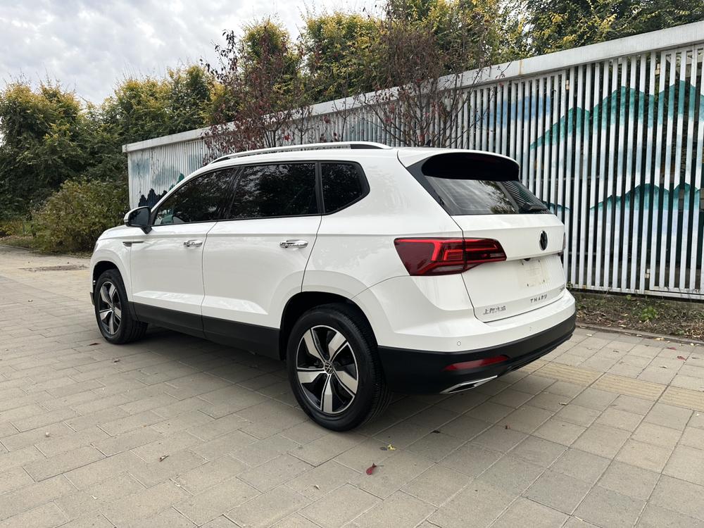Volkswagen Tharu
