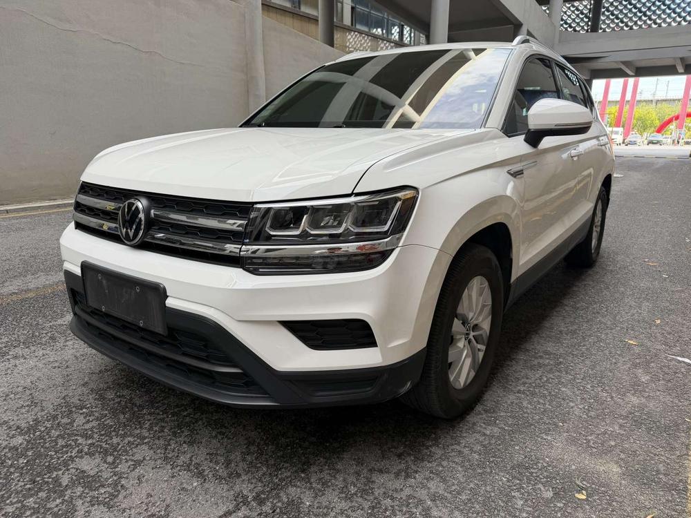 Volkswagen Tharu