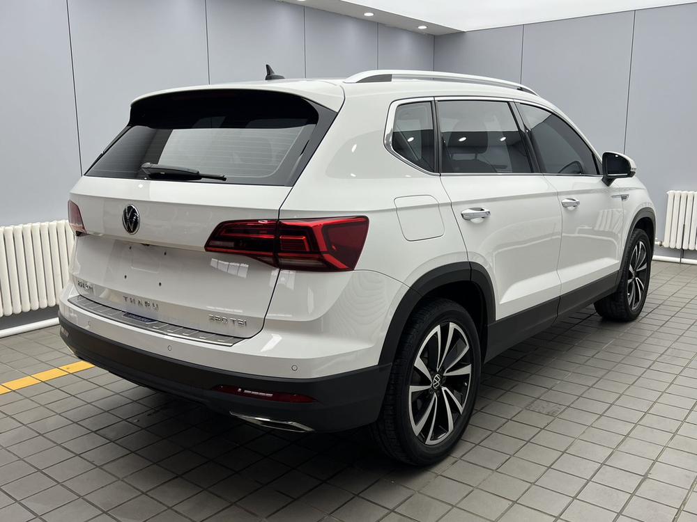 Volkswagen Tharu
