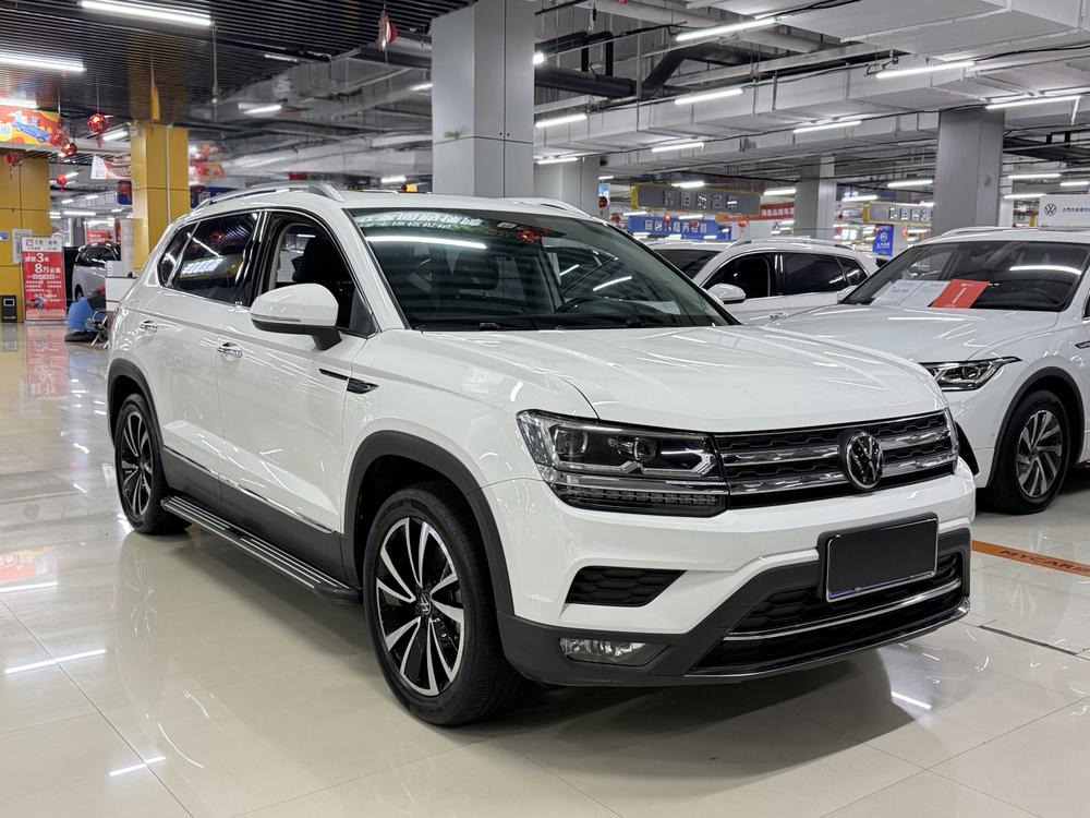 Volkswagen Tharu
