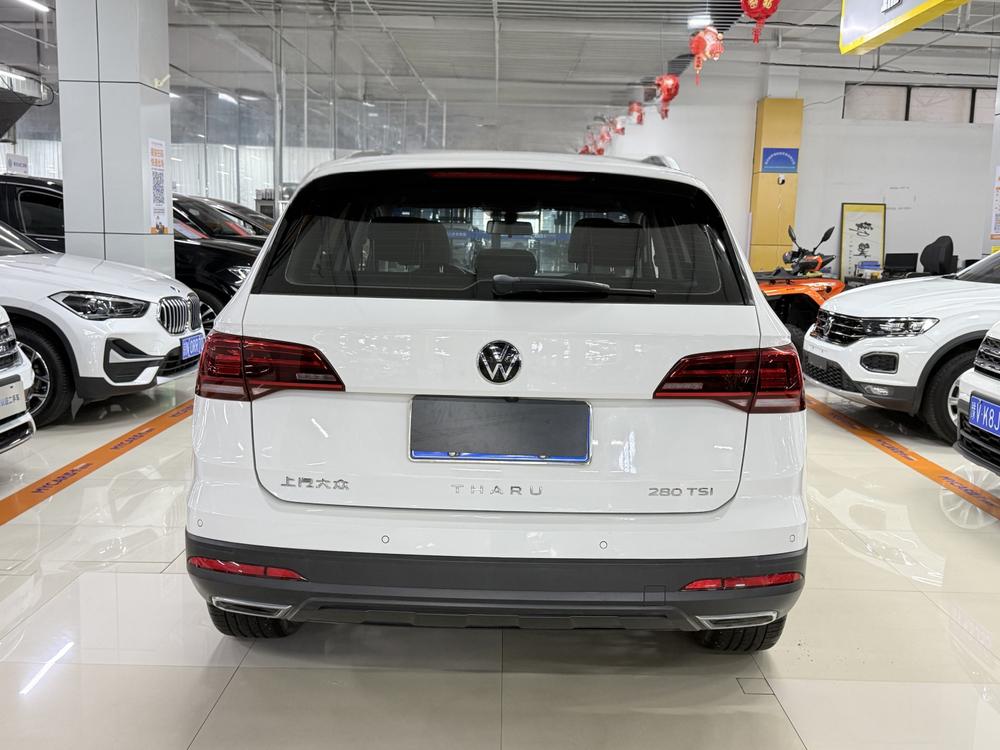 Volkswagen Tharu