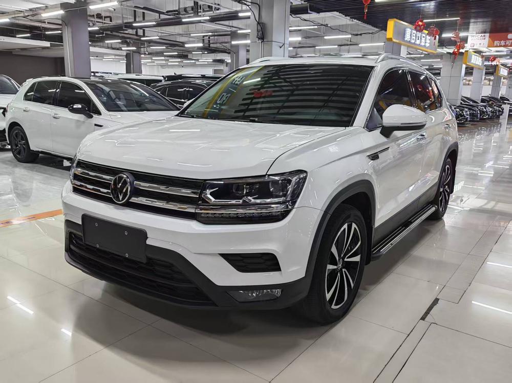 Volkswagen Tharu