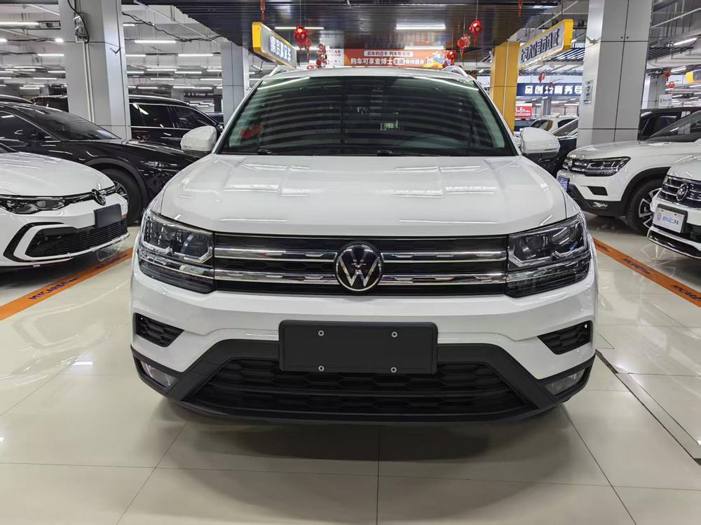 Volkswagen Tharu