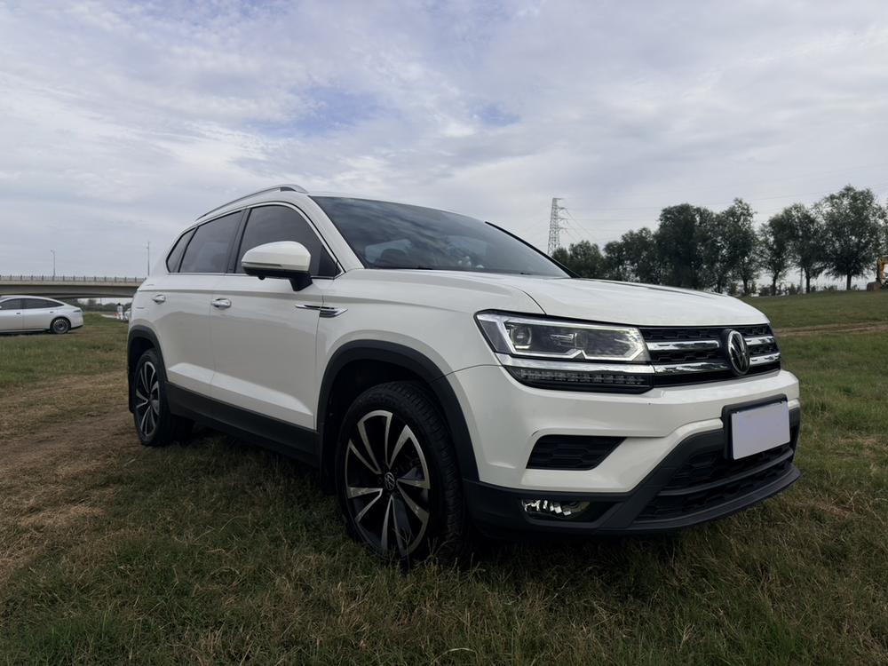Volkswagen Tharu