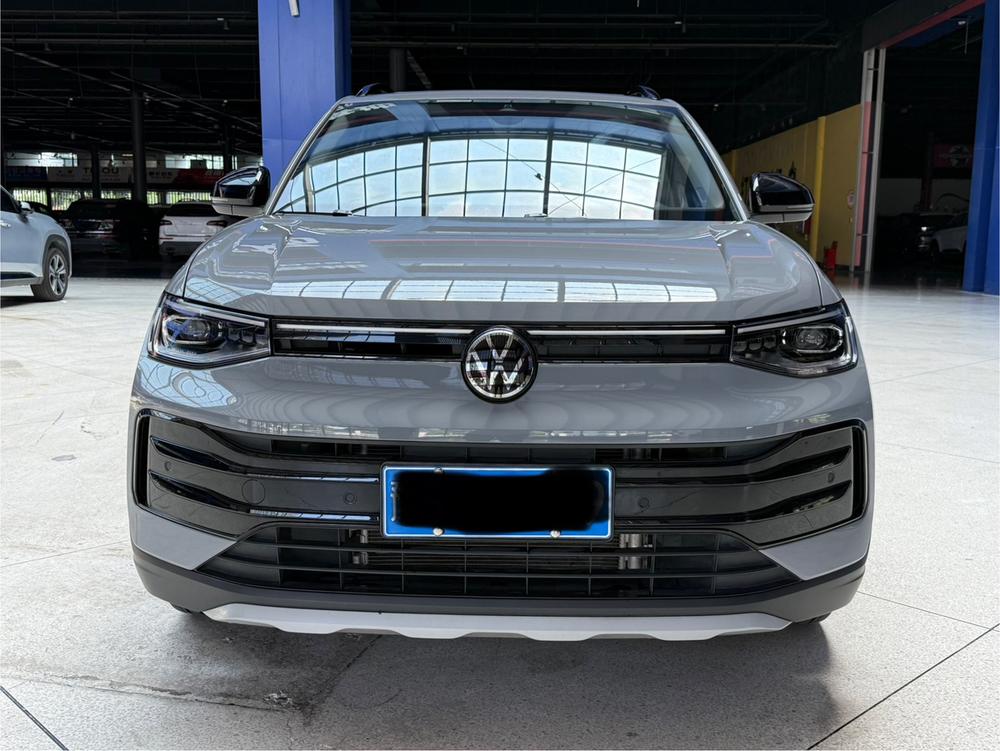 Volkswagen Tharu