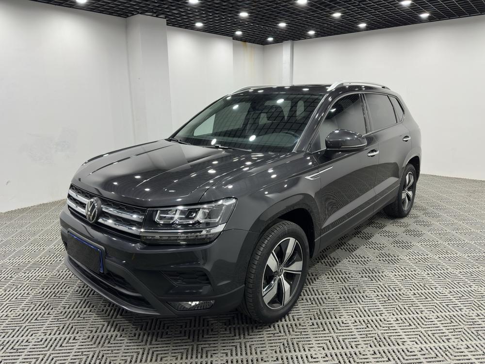 Volkswagen Tharu