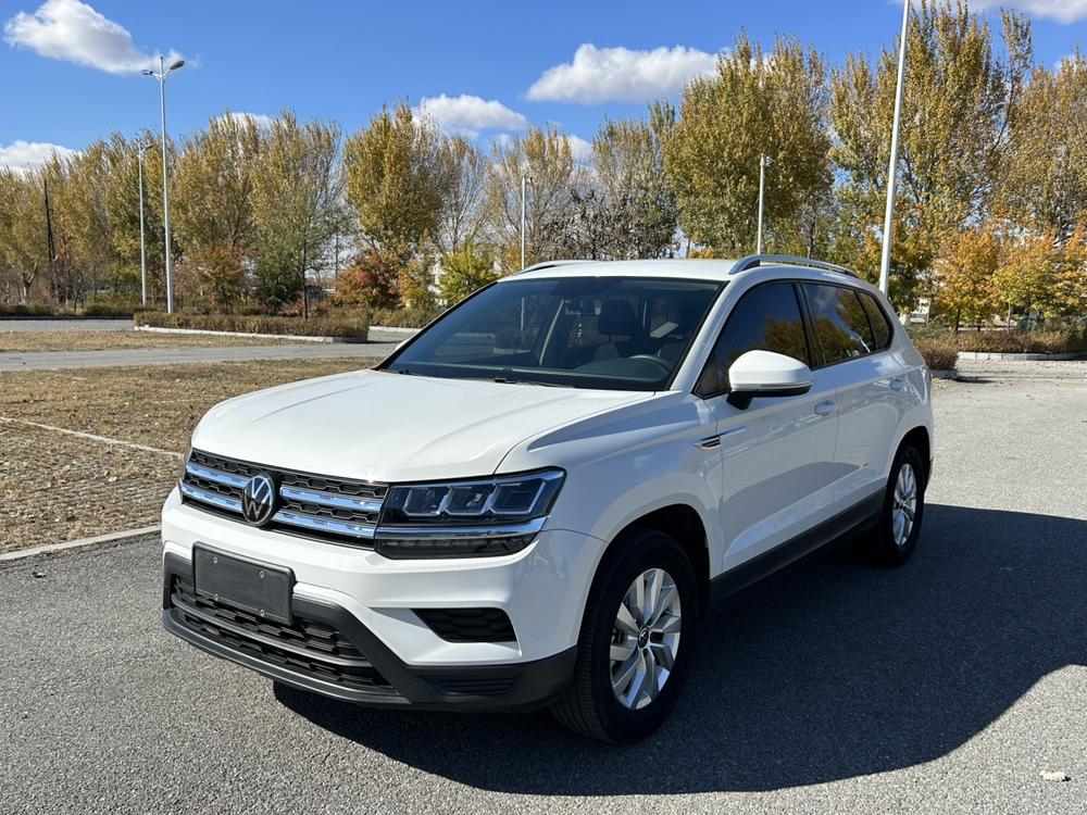 Volkswagen Tharu