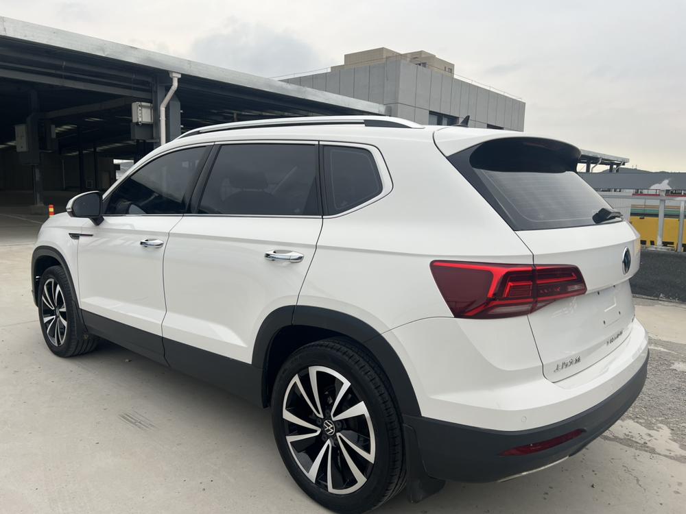 Volkswagen Tharu