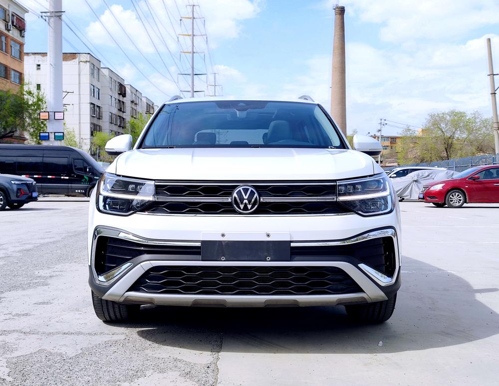 Volkswagen Tharu