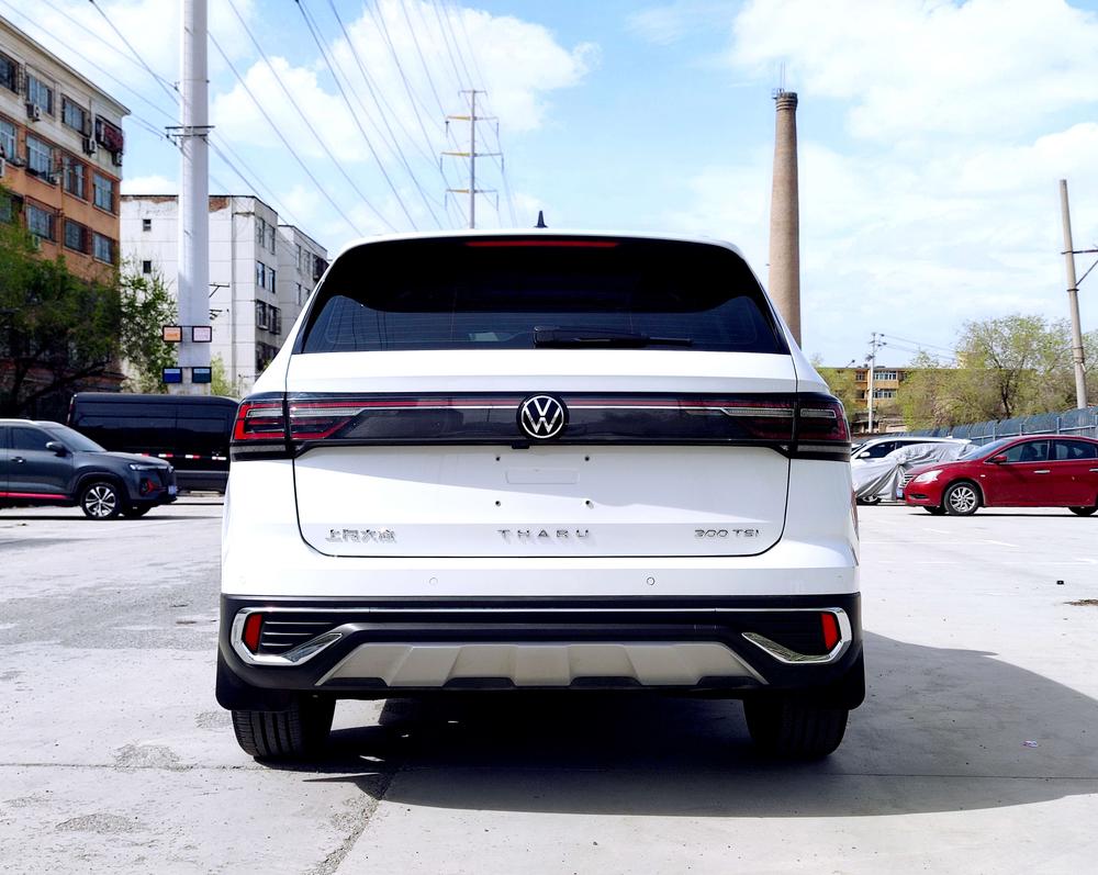 Volkswagen Tharu