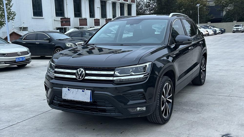 Volkswagen Tharu
