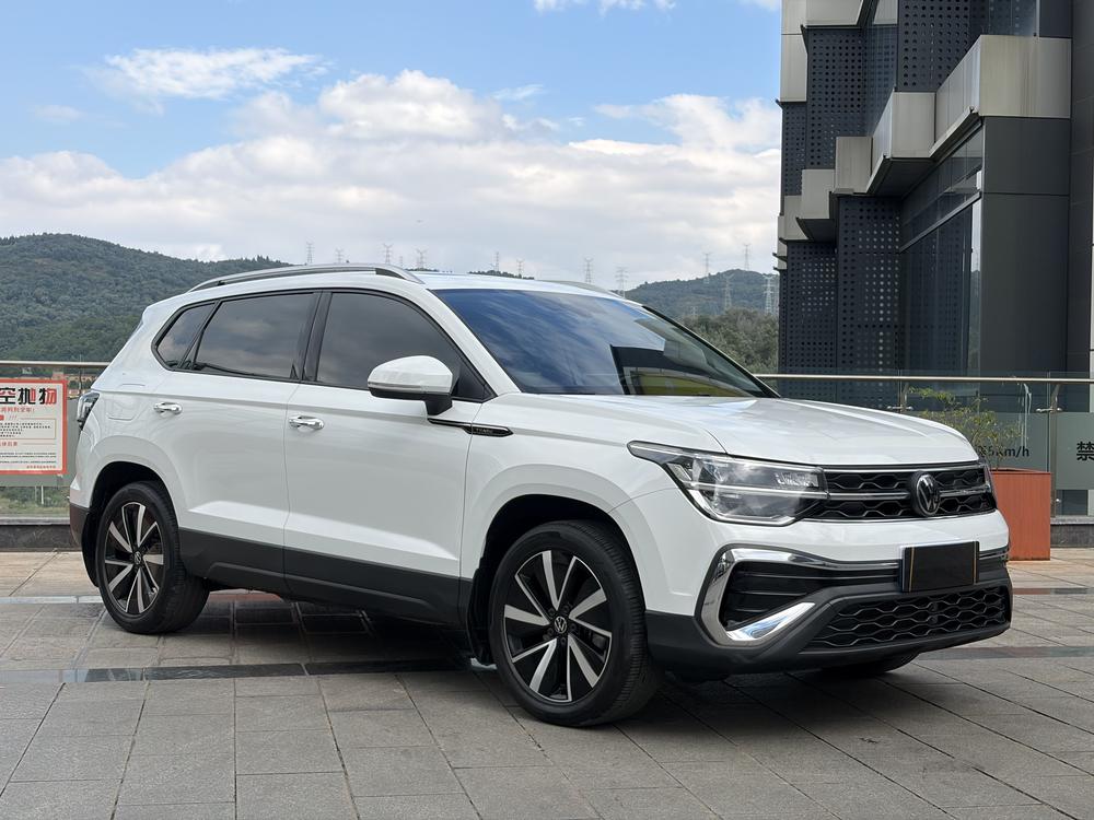 Volkswagen Tharu