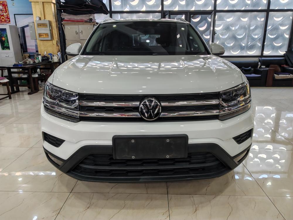 Volkswagen Tharu