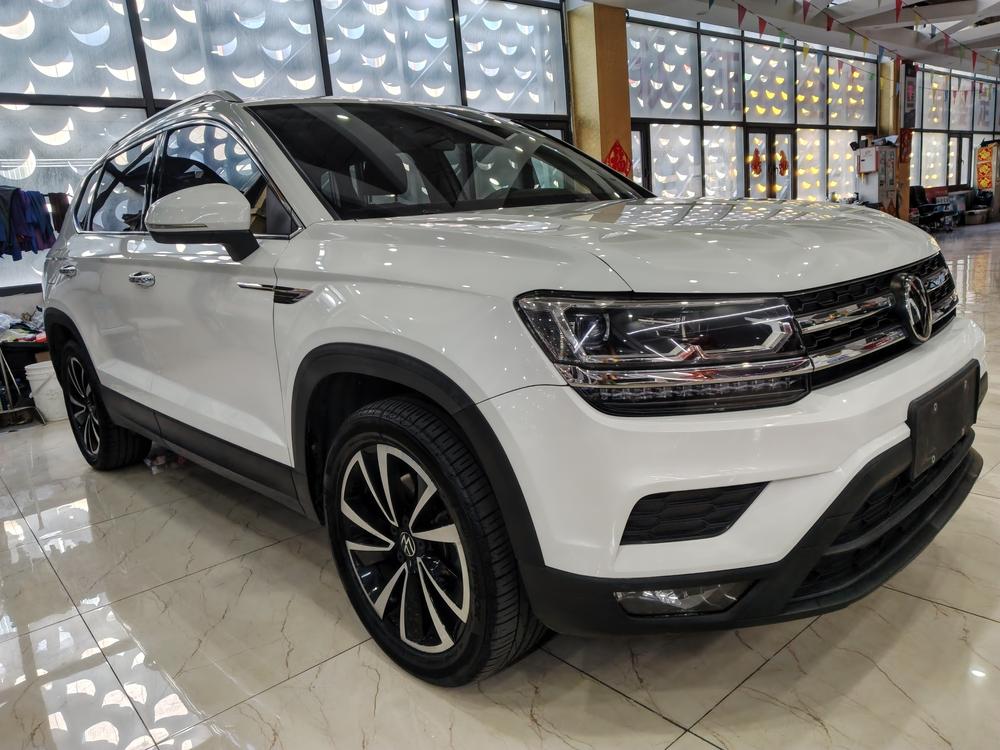 Volkswagen Tharu