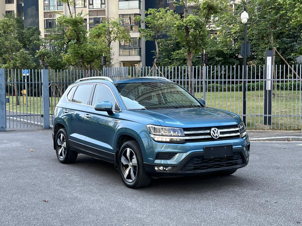 Volkswagen Tharu