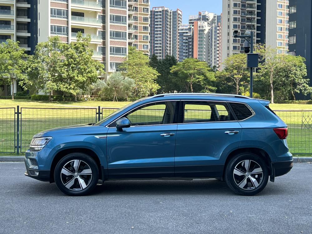 Volkswagen Tharu