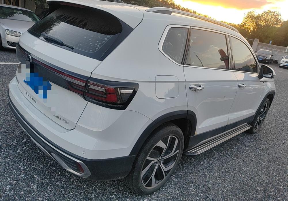Volkswagen Tharu