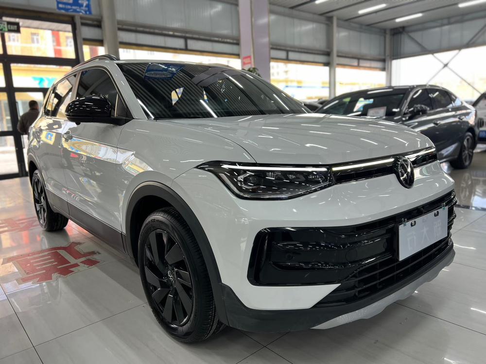 Volkswagen Tharu