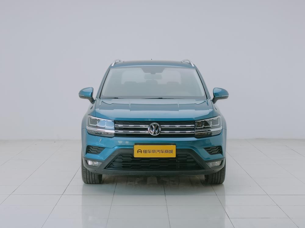 Volkswagen Tharu