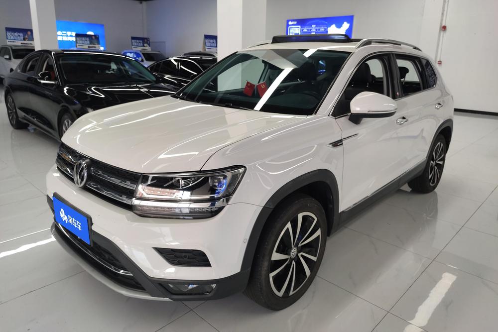 Volkswagen Tharu